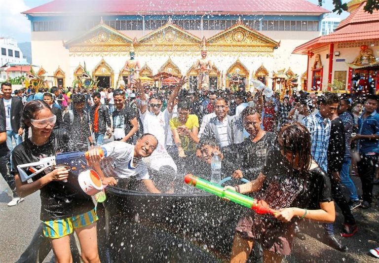 Thai Water Festival
